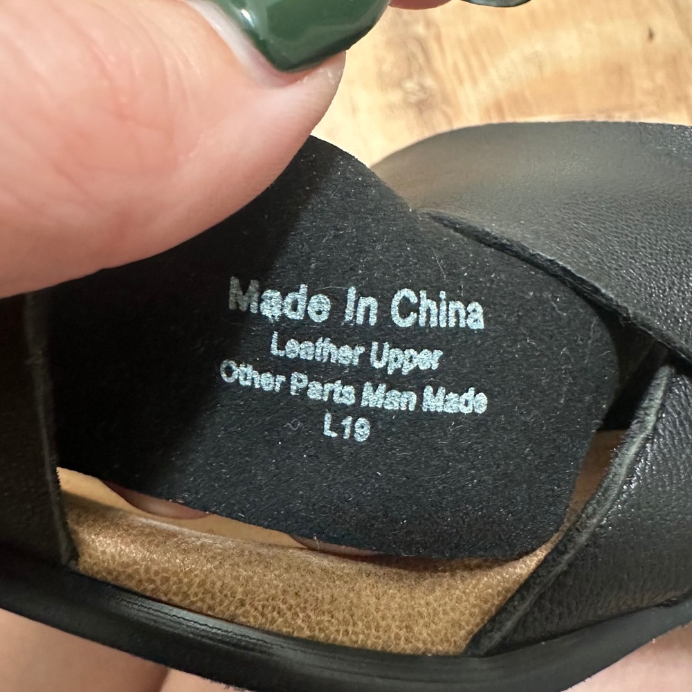 Trotters | Women's Black Leather Criss Cross Block Heel Sandals, Size 9.5M - Picture 8 of 8